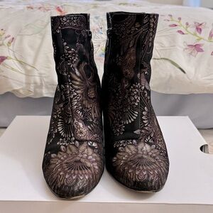 ALDO DESMARAIS BOOTIE 8.5 Women’s ankle boots